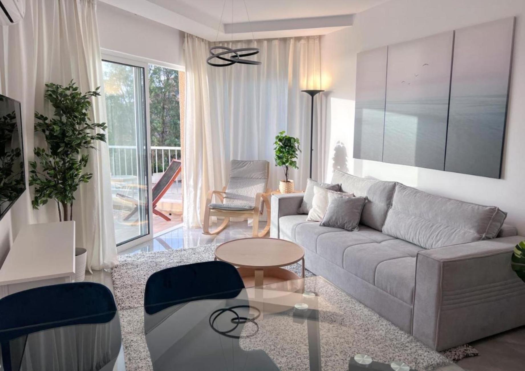 H&O Diamond Complex Sea View Apartment Paphos Exterior foto